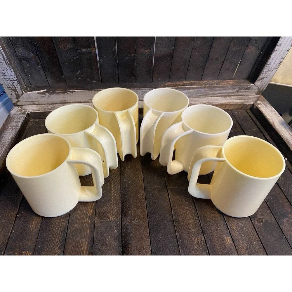 Vintage Set Of 6 Of Mugs The Am Pro Line Stackable Plastic Mugs